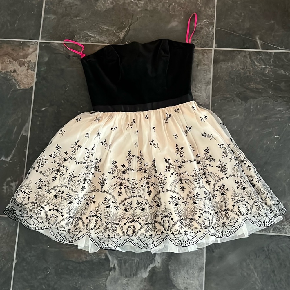 Betsey Johnson velvet and organza embroidered dress
